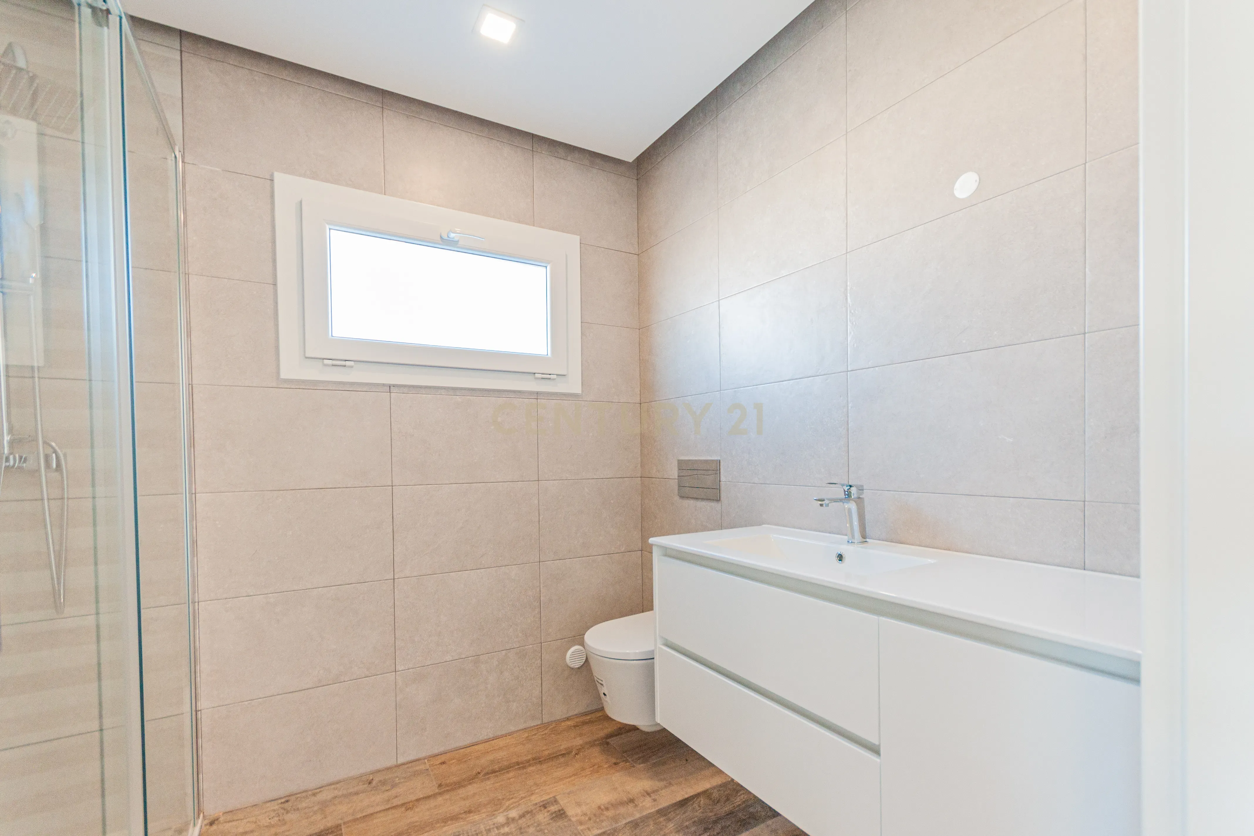 Moradia T3 Moderna com Piscina | Lagoa de Albufeira - Image 18