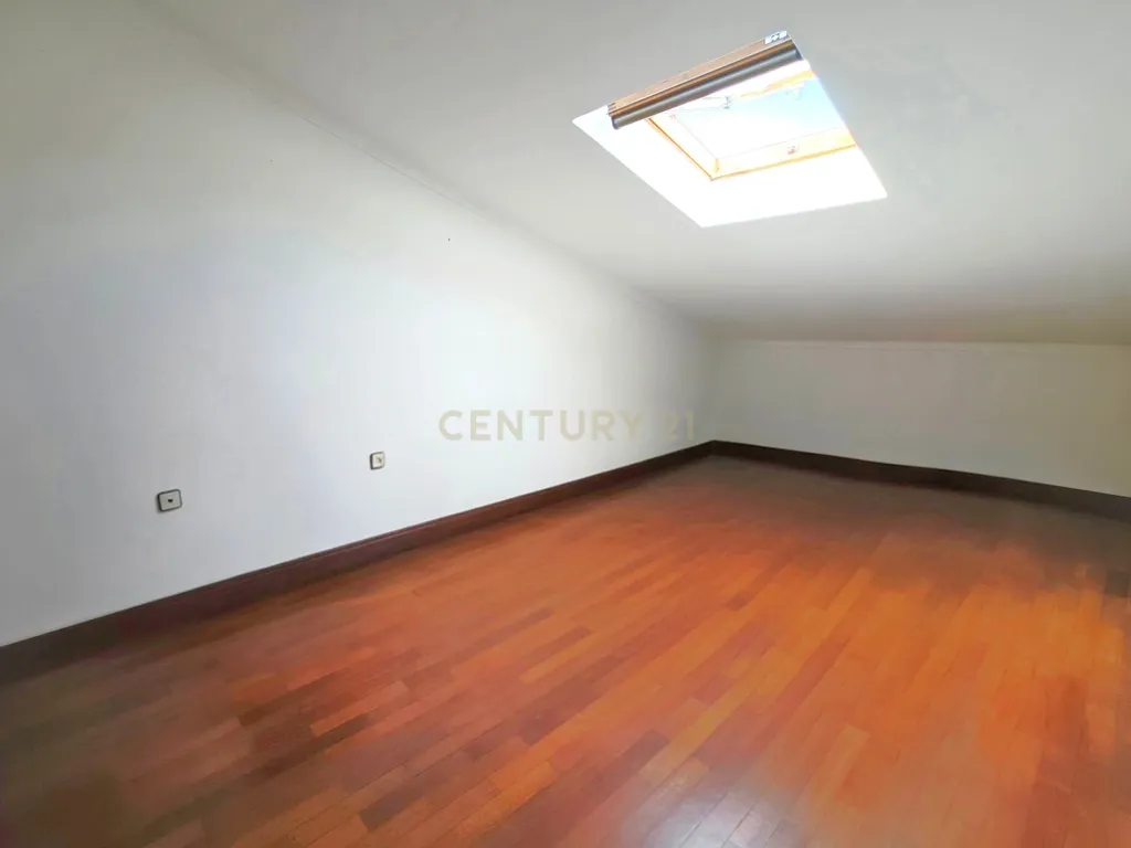 Magnífico Duplex em São João Baptista, Entroncamento - Image 13