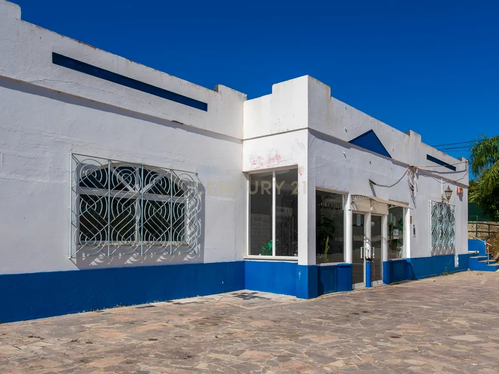 Bar em Olhão com Excelente Localização e Potencial - Image 9