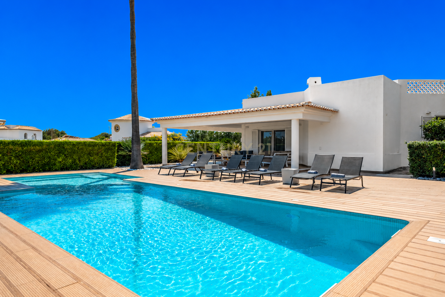 Fotografia 4 de Moradia com 4 quartos, independente com piscina em Albufeira