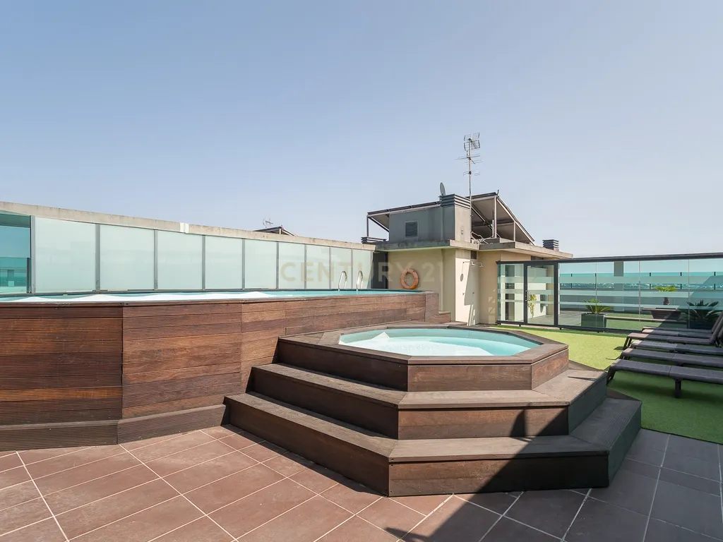 Apartamento T2 num condomínio com Vista Panorâmica em Odivelas, Famões - Image 34