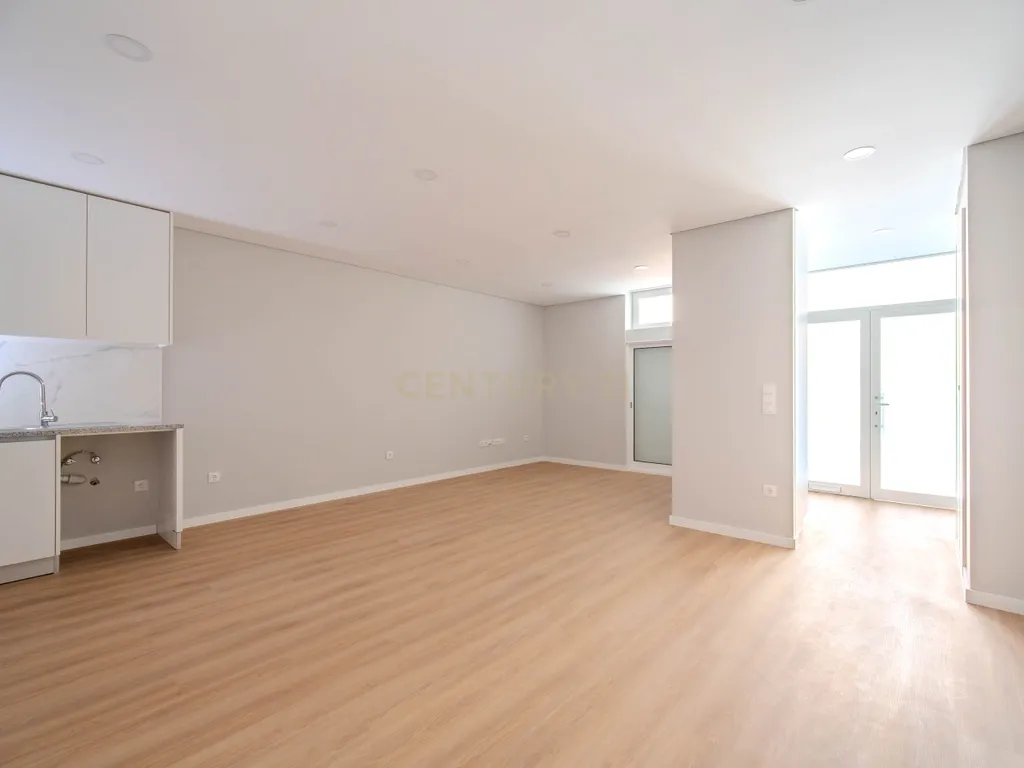 Apartamento T2 Novo com lugar de Estacionamento em Rio Tinto - Image 7
