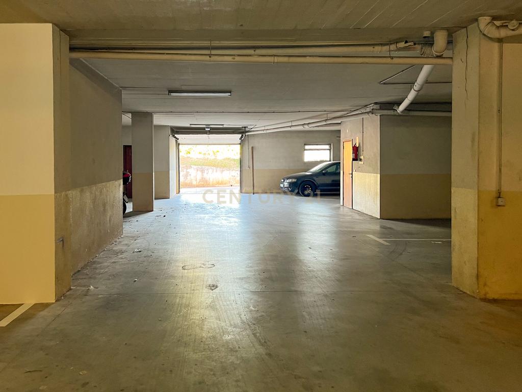 Apartamento T2 com Sótão e garagem - Torres Vedras - Image 19