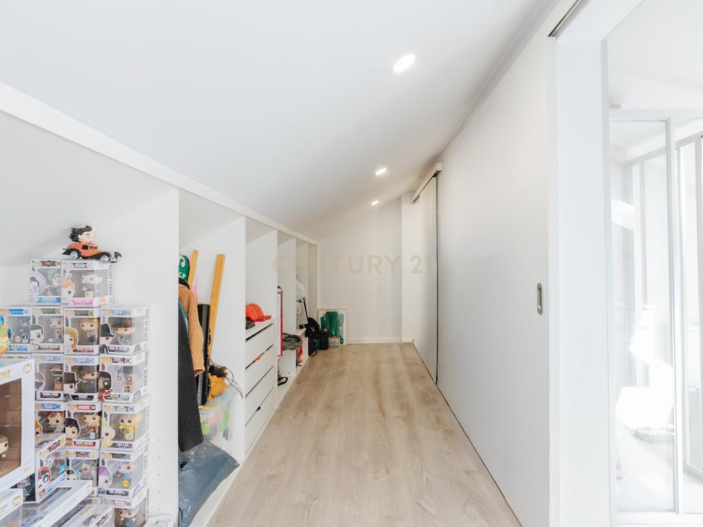 Apartamento T2+1 Renovado em Alhos Vedros - Image 21