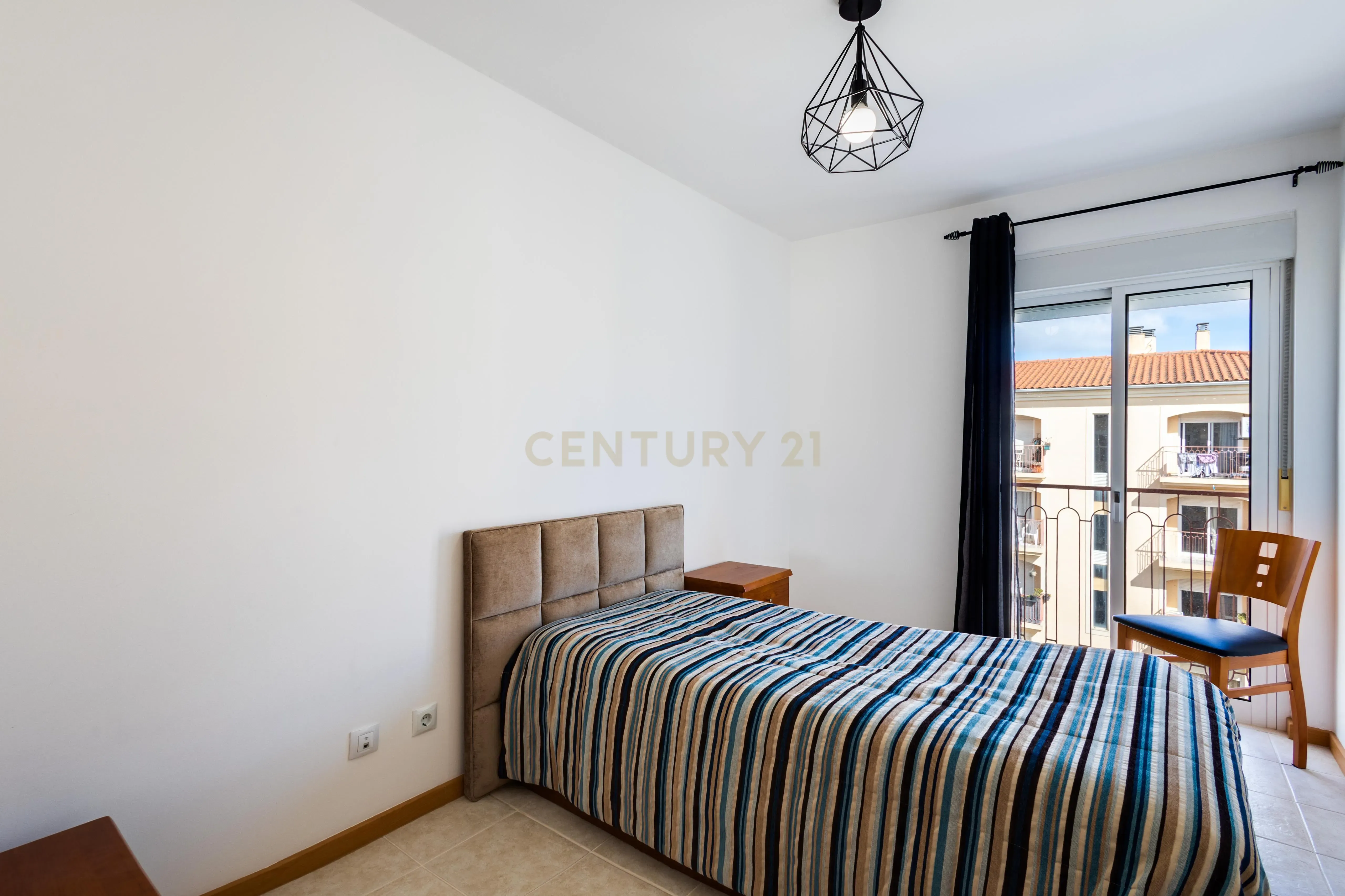 Fotografia 10 de IMÓVEL EM REGIME DE PROPOSTAS MÚLTIPLAS - Apartamento T4 em Portimão