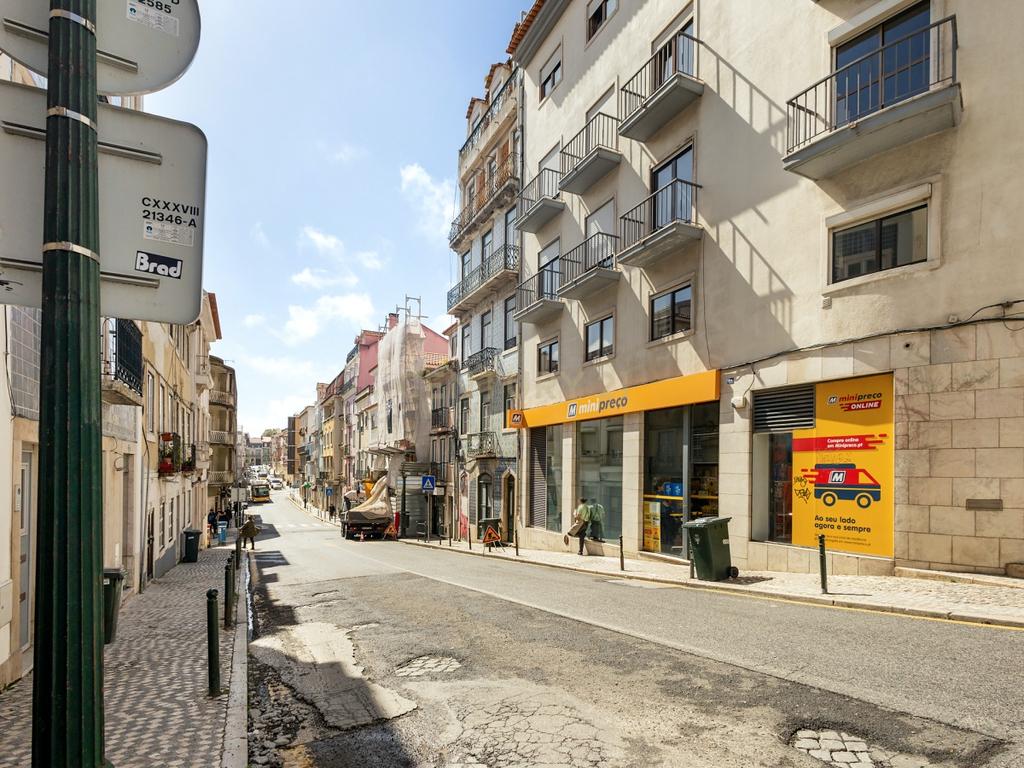 Apartamento T1 na Lapa – Lisboa | 1º Andar em prédio tradicional - Image 23