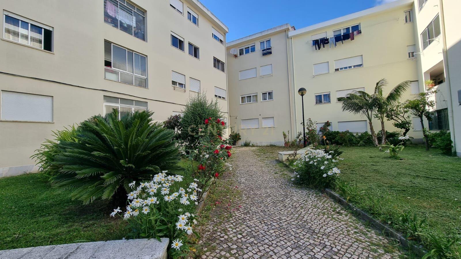 Apartamento T3 Alfragide - Image 15