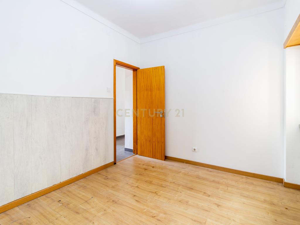 Moradia Térrea em Vestiaria, Alcobaça - Image 6