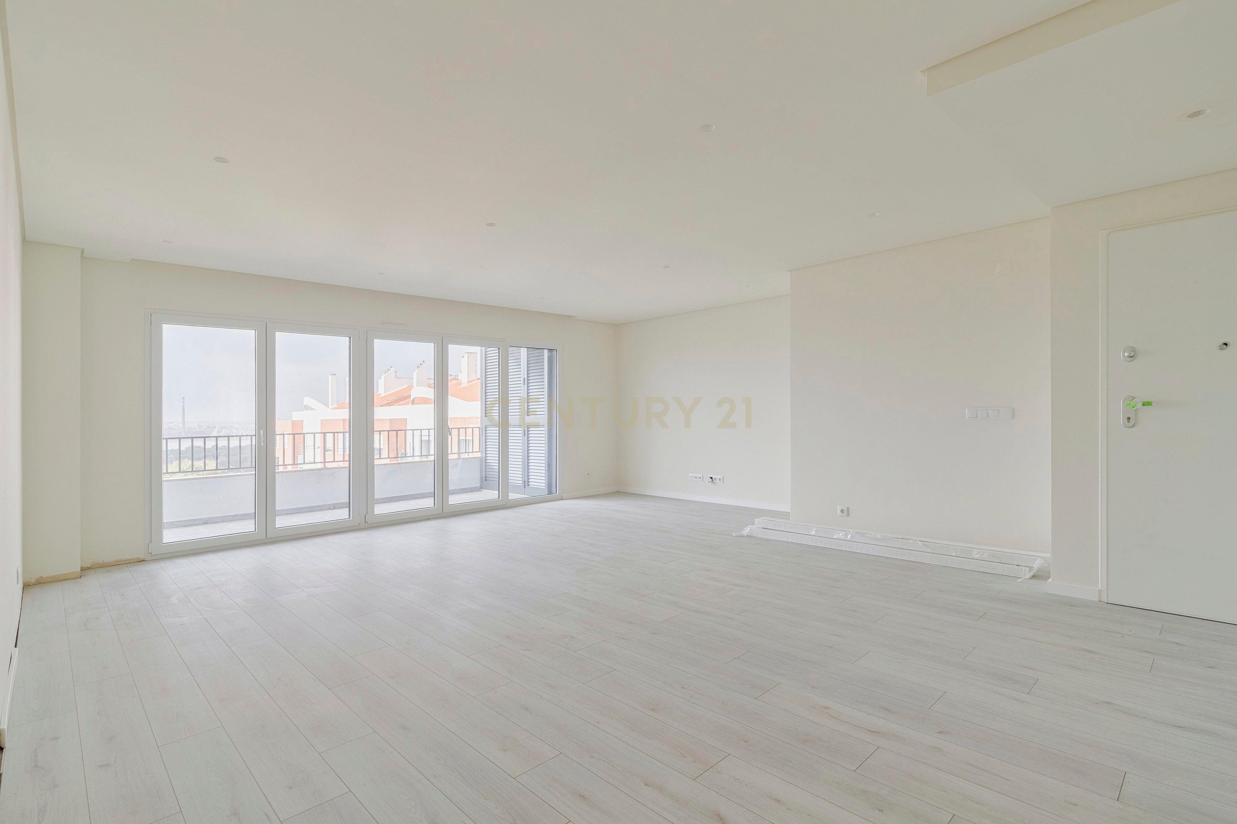 Apartamento – RUA DO OCEANO ÍNDICO 9 3º DTO - Vista 4