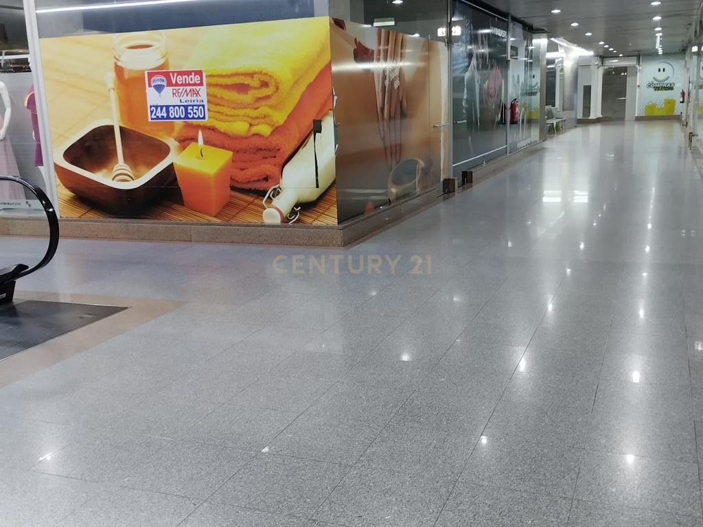 Loja em Pombal: Oportunidade Única a 50.000€ - Image 13