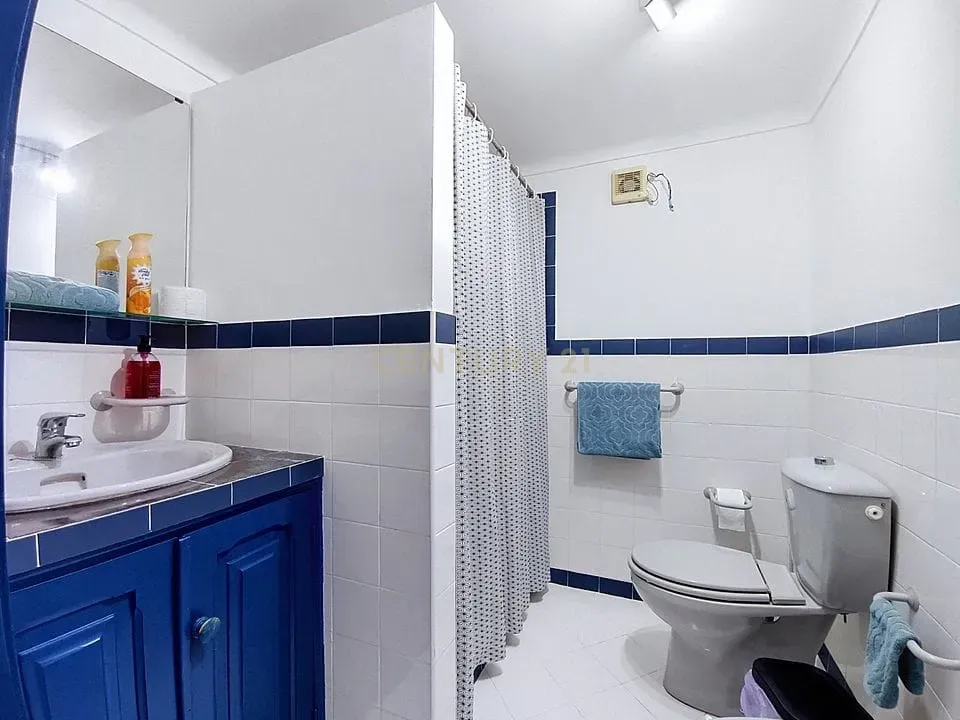 Fotografia 11 de Moradia Centenária com História, Charme e Conforto Moderno. Vendida no conceito "chave na mão"