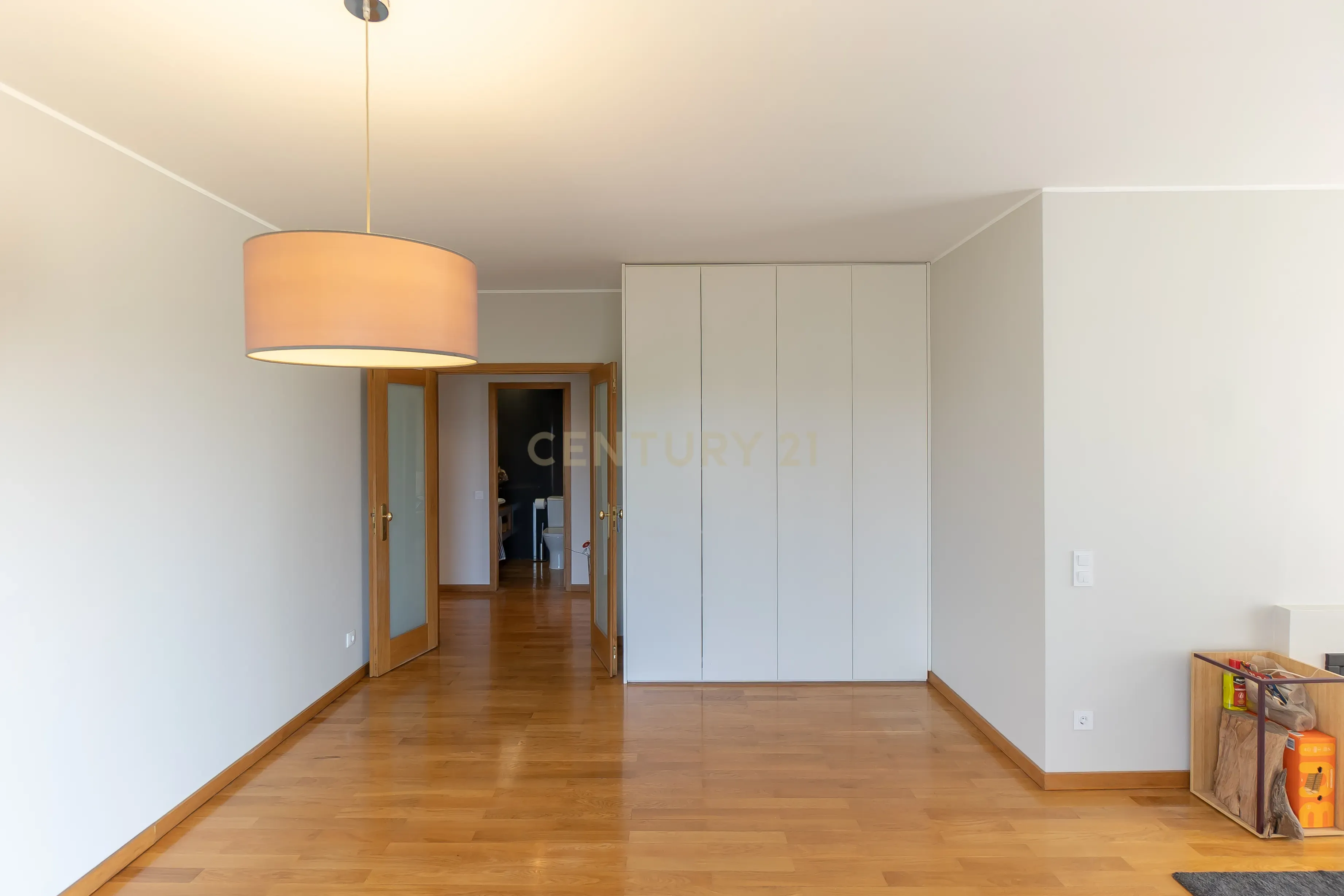 Fotografia 4 de Apartamento T2 para Arrendamento em Lordelo do Ouro, Porto