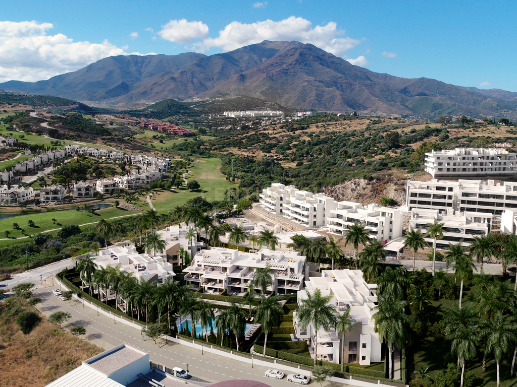 Sunway Residence Estepona – Elegância serena em localização privilegiada - Image 23