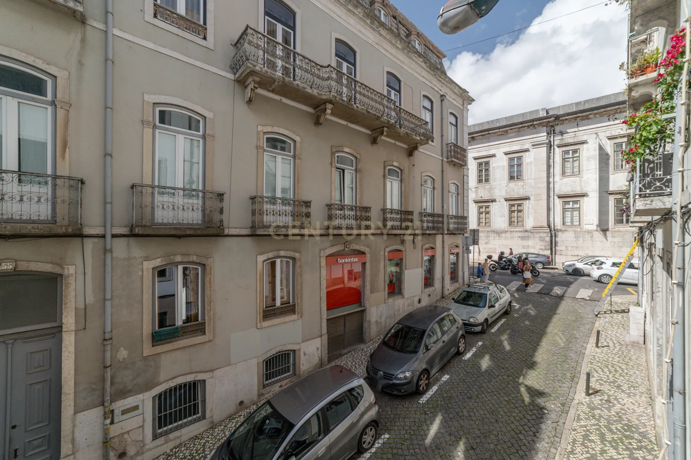 Encantador T2 de 81,5m² no coração do Príncipe Real - Image 21