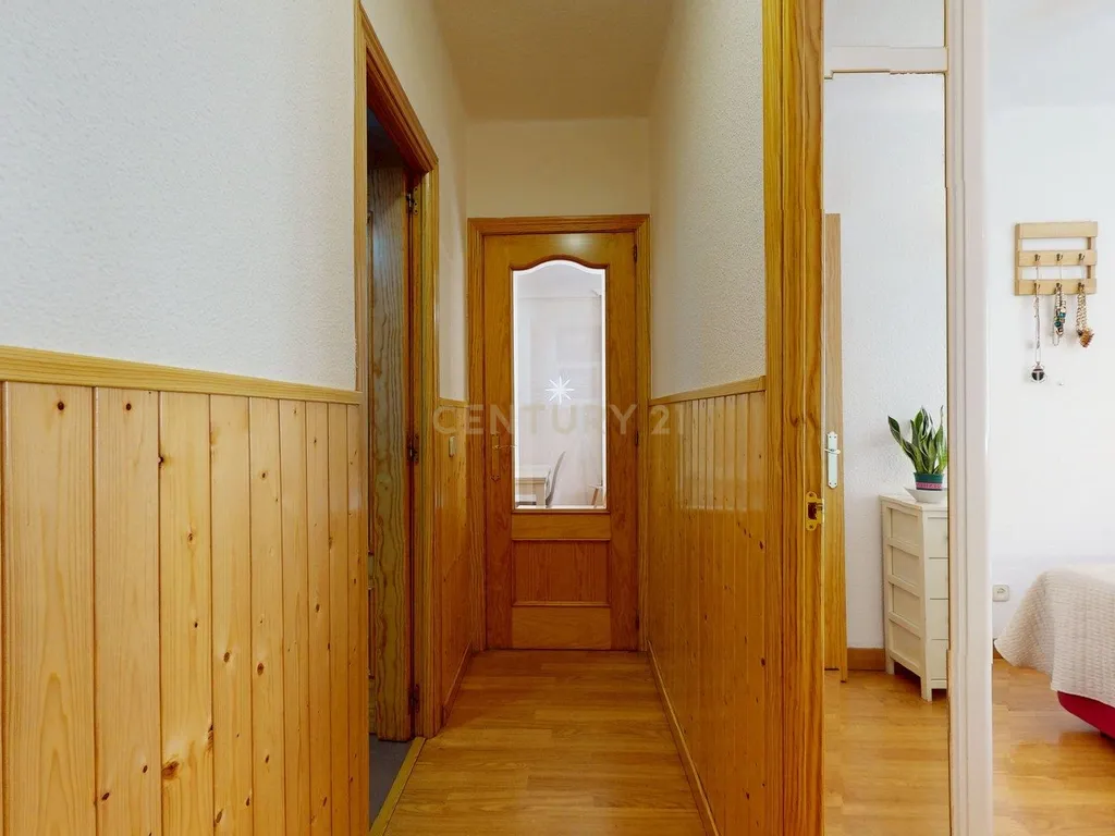 Apartamento Renovado em Alcalá de Henares, Madrid - Image 13