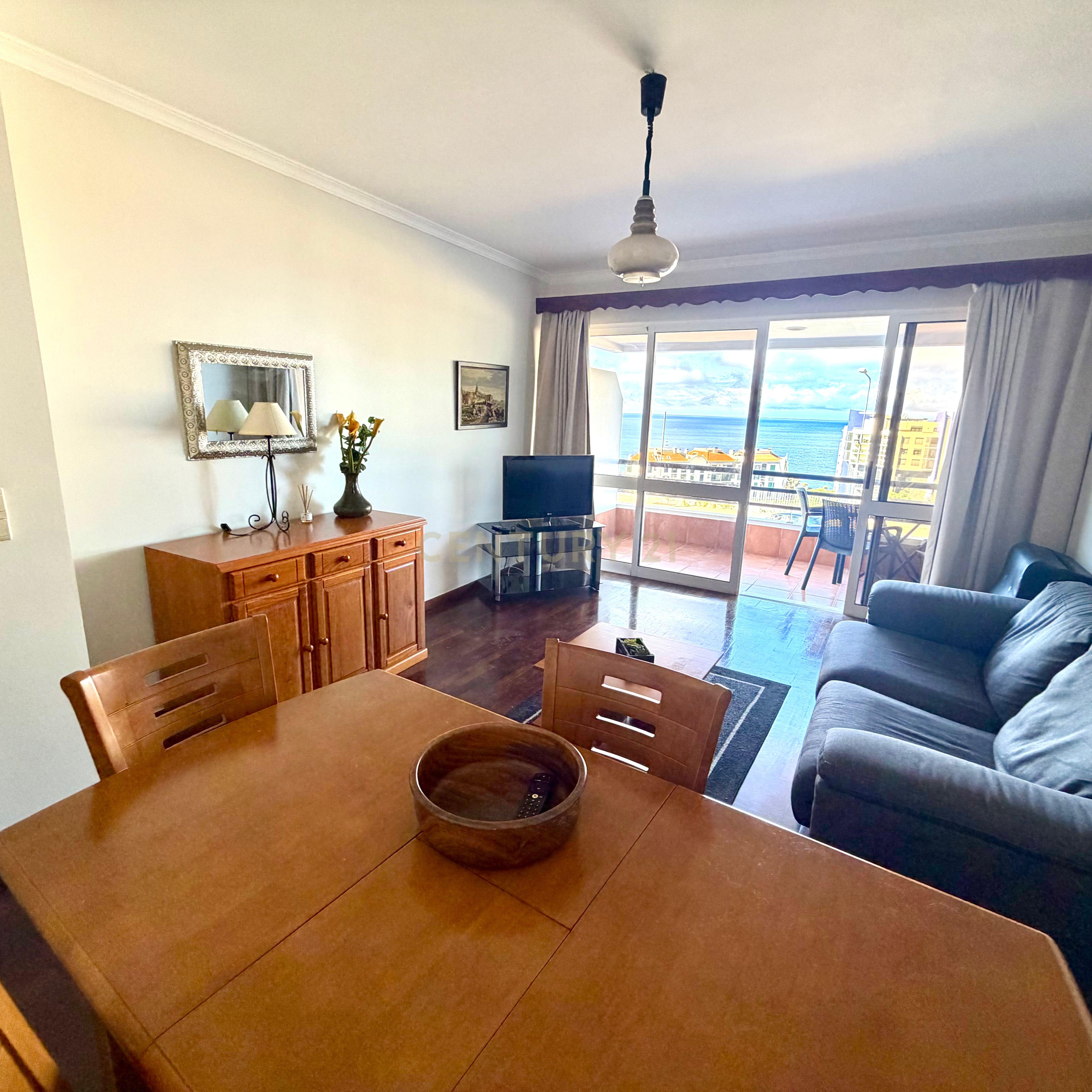 Fotografia 4 de Apartamento T1 + 1 em São Martinho, Funchal - Ilha da Madeira