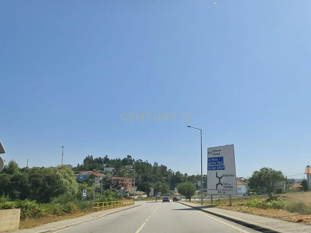 TERRENO PARA/CONSTRUÇÃO MORADIAS EM BANDA (PIP APROVADO COM PLANTAS PARA 3 HABITAÇÕES) PRÓXIMO AO POLO 1 LASKASAS E QUIM DAS FRANCESINHAS, A 2,2KM CONTINENTE E DO PARQUE DA CIDADE - REBORDOSA, PAREDES - Image 15