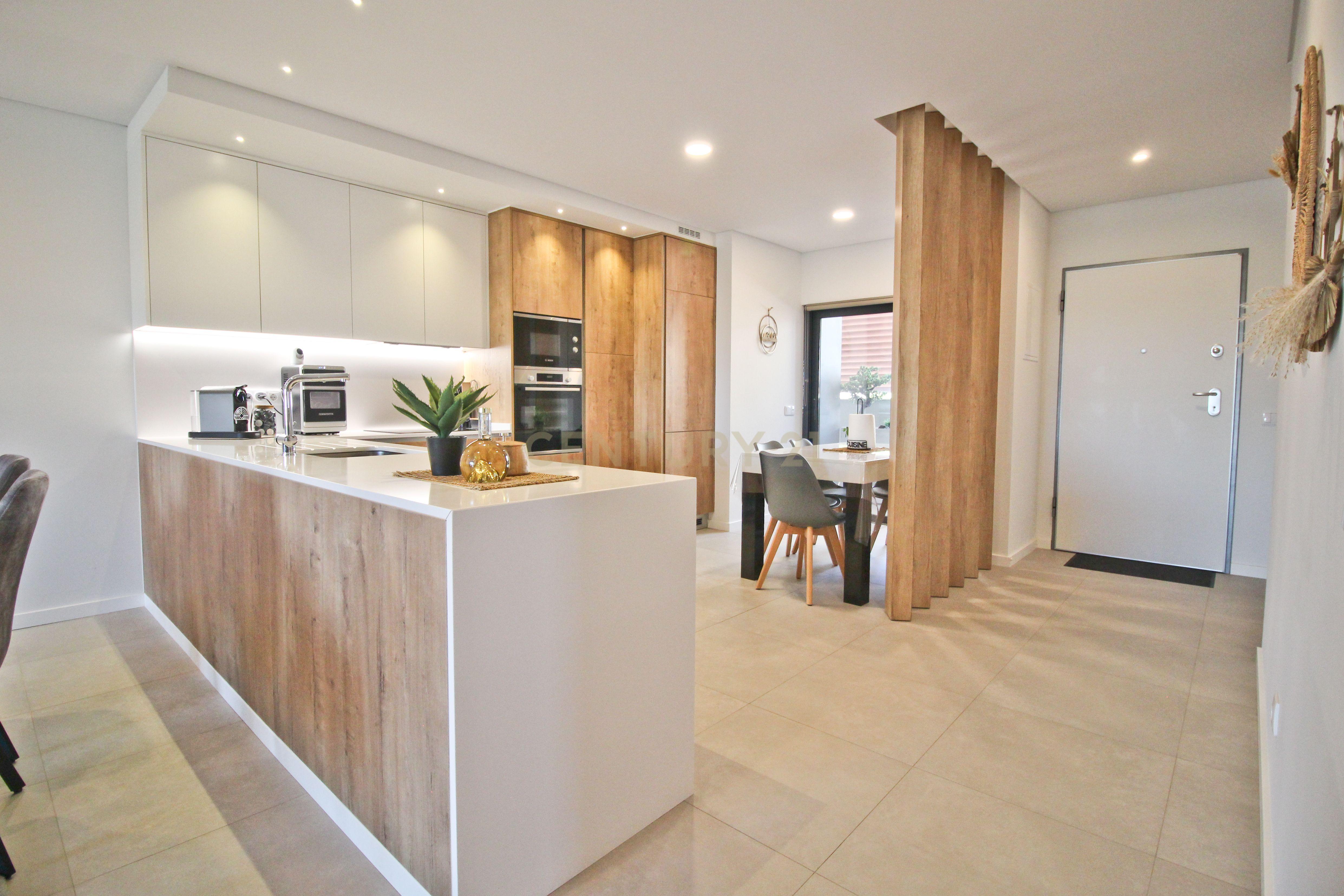 Fotografia 9 de Apartamento T3 Moderno e Elegante em Portimão .