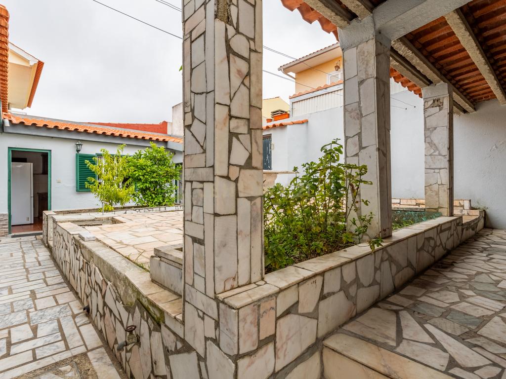 Moradia Isolada T3 Quinta do Conde - Image 25