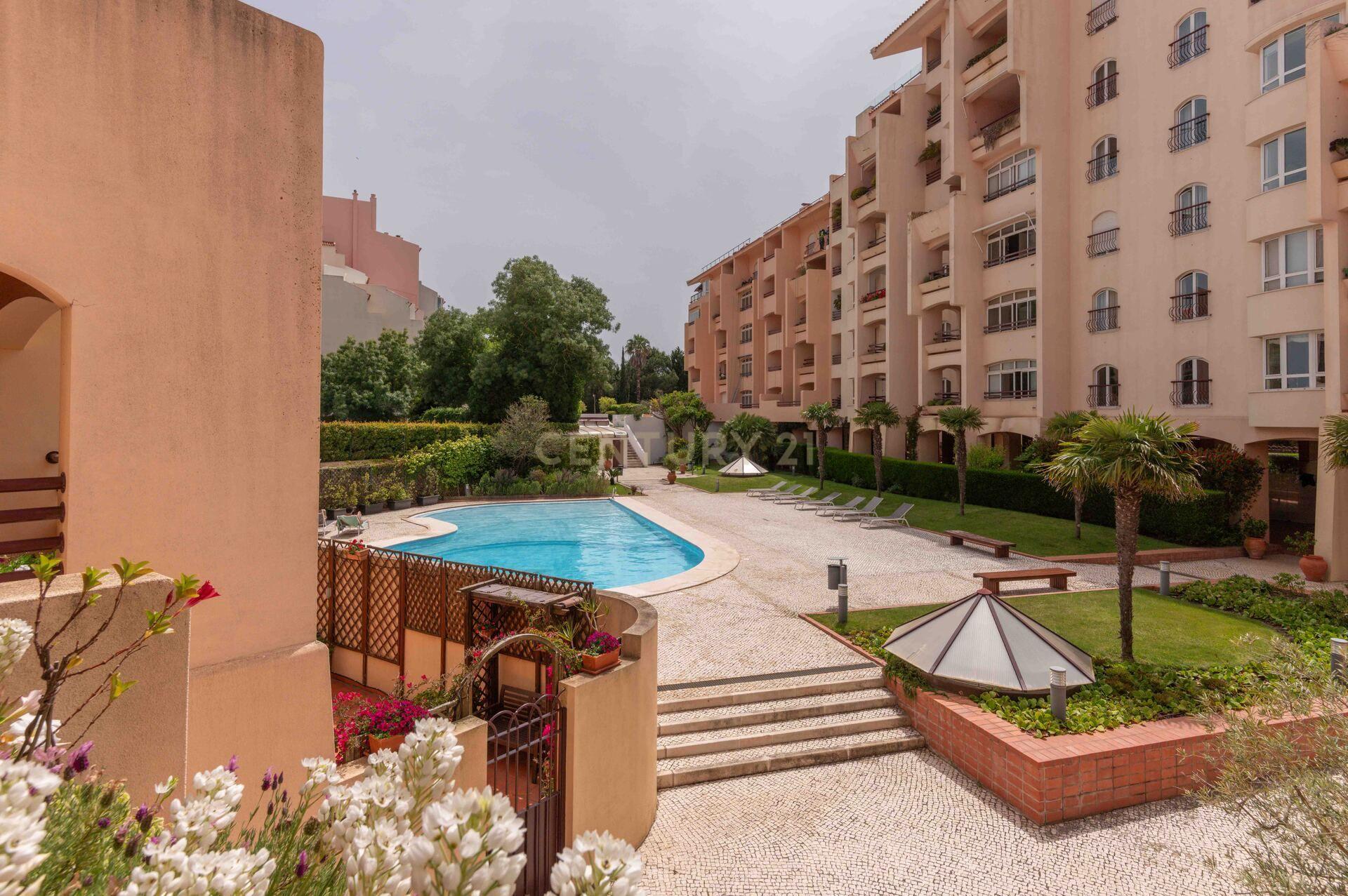 Fotografia 5 de Apartamento T3 em condomínio privado no centro de Cascais