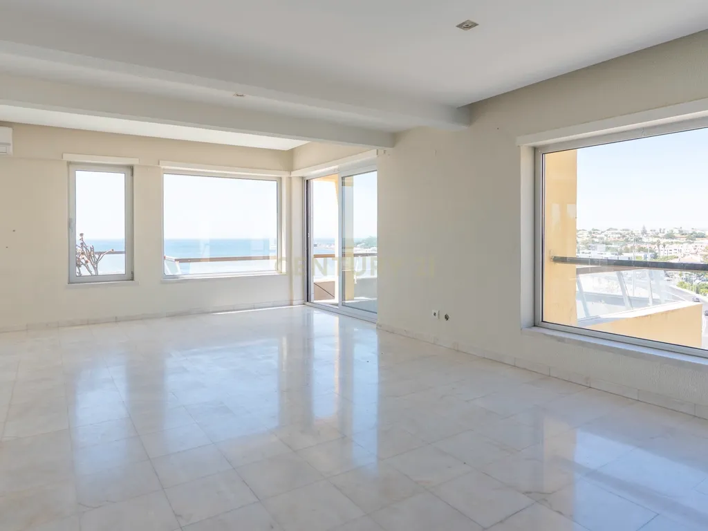 Apartamento T3 com Vista Mar em Oeiras - Image 31