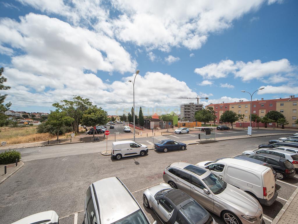 Apartamento T1 em Talaíde, Porto Salvo, Oeiras  - Image 27