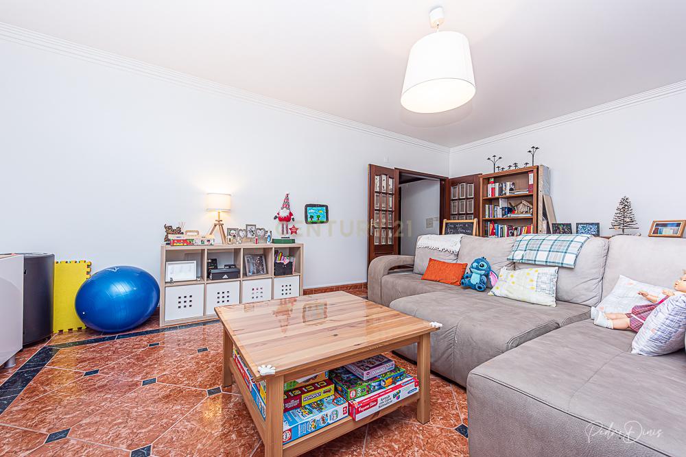 Apartamento de 4 assoalhadas em Zona Premium c/ 122m2 VANICELOS - SETUBAL - Image 17