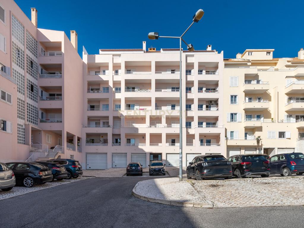 T3 no Bairro de Santa Teresinha – Junto aos Jardins da Parede - Image 29