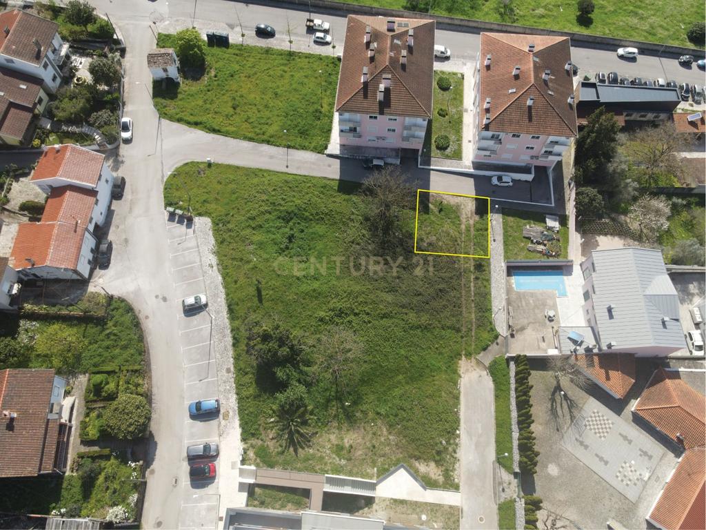 Lote de terreno urbano destinado á construção de prédio - Lousã - Image 4