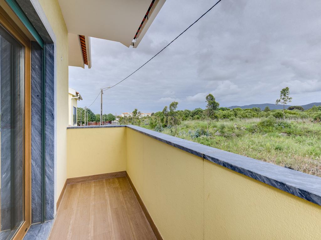 Moradia T4 Isolada Duplex com Box em Adroana, Alcabideche - Image 32