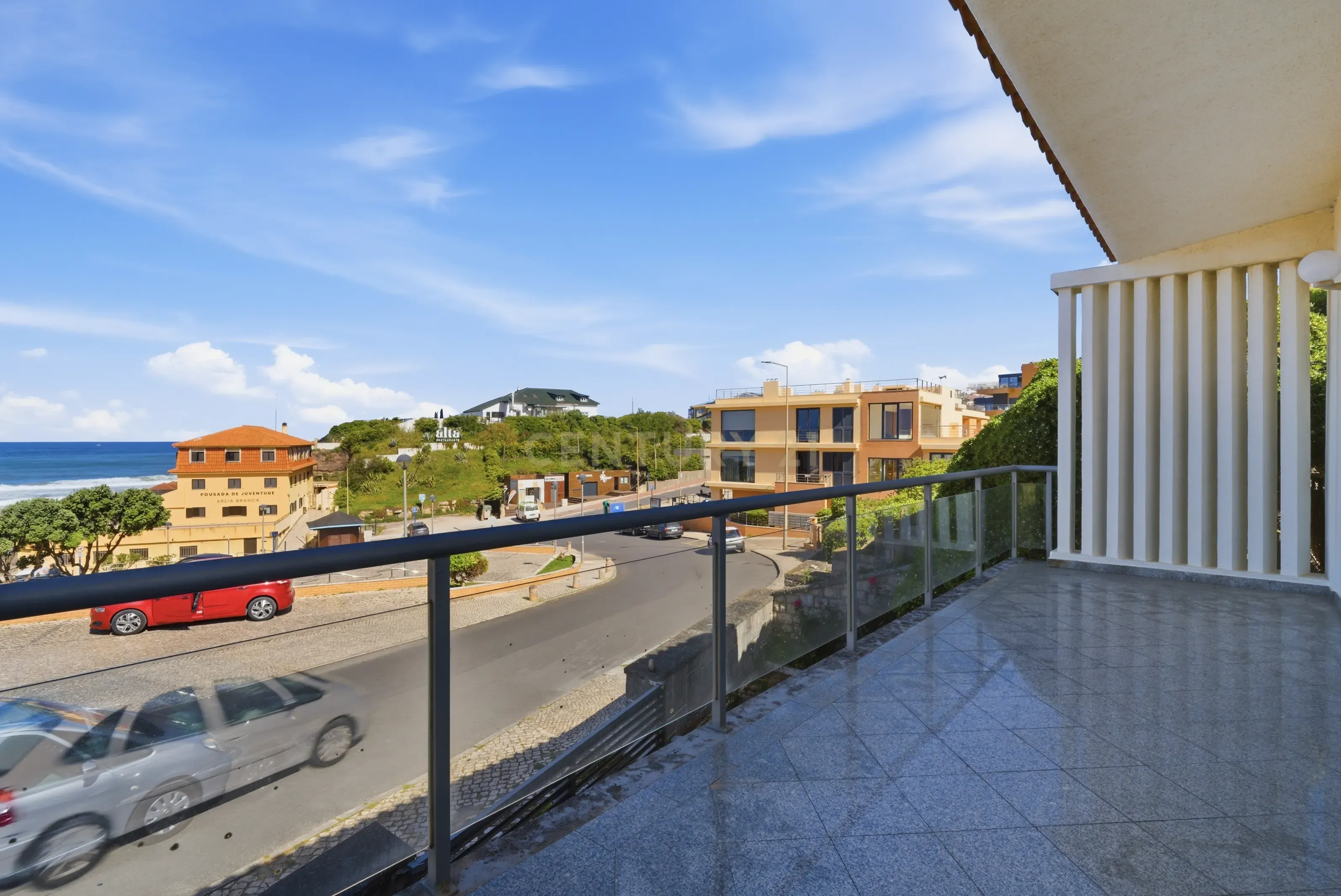 Fotografia 6 de Moradia com Vistas de Primeira Linha de Mar em Praia da Areia Branca - Lourinhã