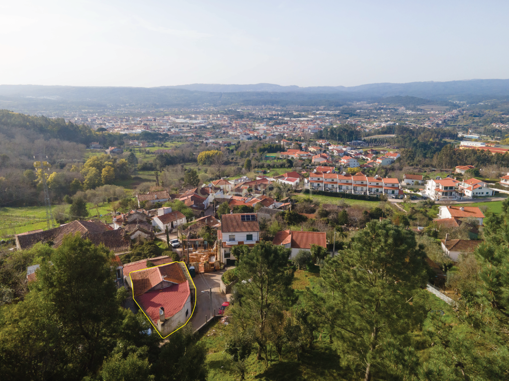 Moradia T3 na Lousã - Image 43