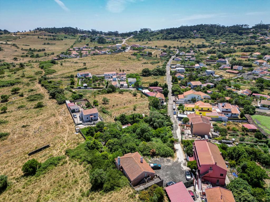Terreno à Venda em Vale de Almornos – 1.000 m² de Natureza, Potencial e Tranquilidade! - Image 2