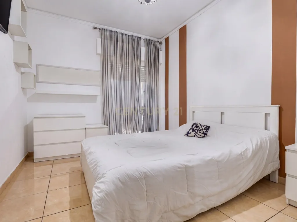 Apartamento T3 no Centro de Faro - Image 6