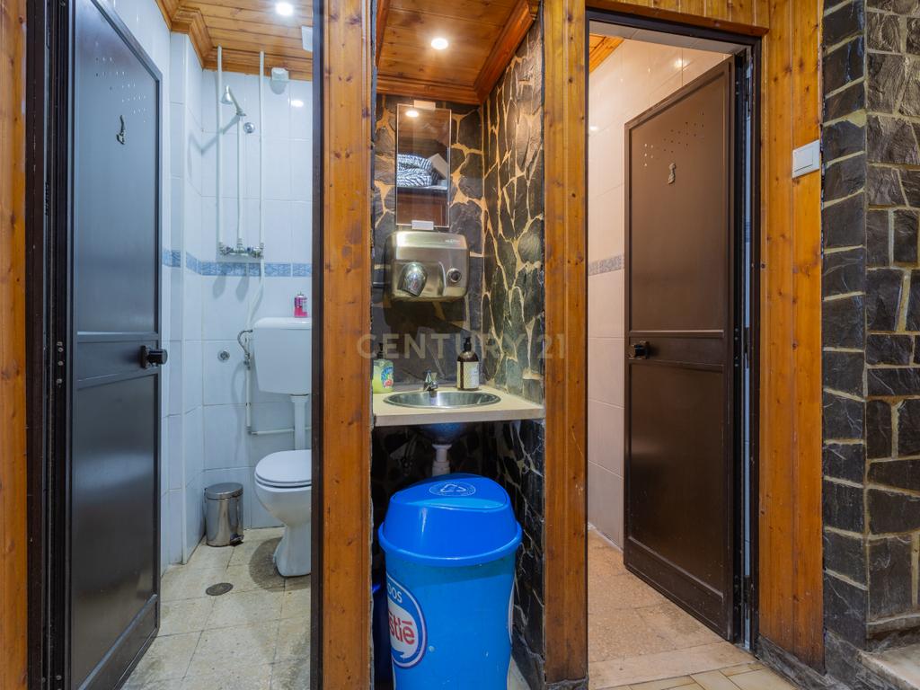 Oportunidade Única em Santo António da Caparica - Image 8