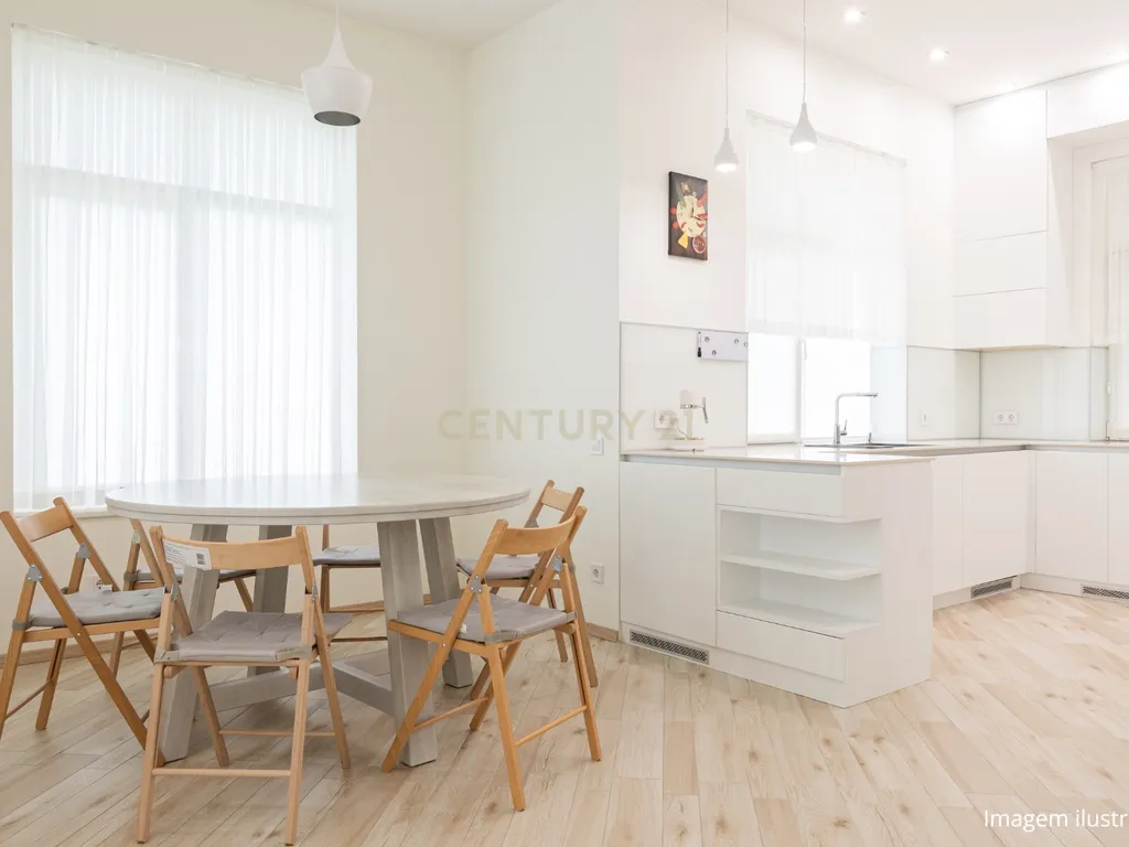 Apartamento T2 Novo – Último Piso com Varanda, Garagem e Arrumos - Paranhos, Porto - Image 5