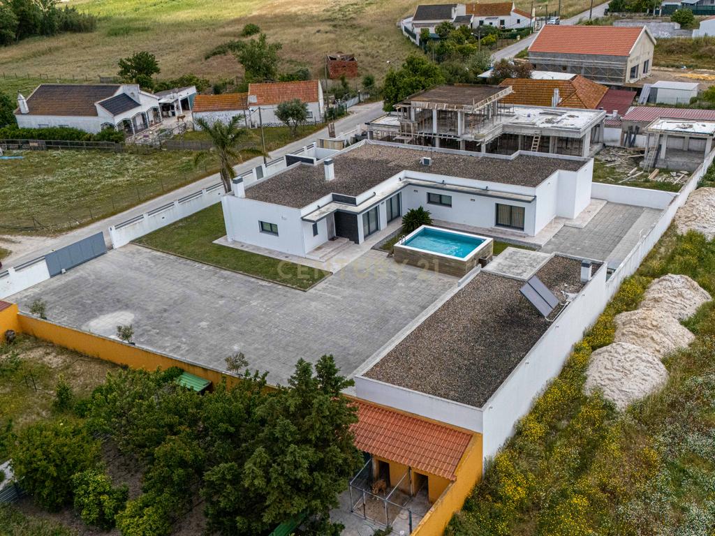Moradia Térrea T4 no Montijo — Isolada, Moderna e com Piscina - Image 57