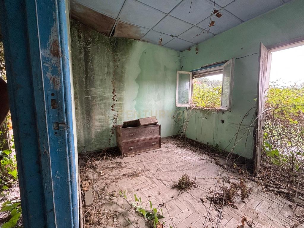 Moradia em ruína para recuperação em Pombal, Leiria - Image 12
