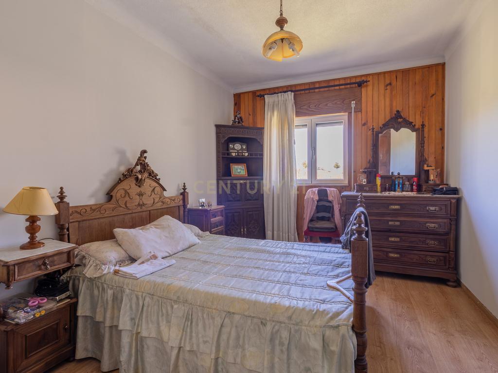 Moradia Bifamiliar + Anexo com #TERRENO -#CENTRO DE BRAGANÇA - Image 29
