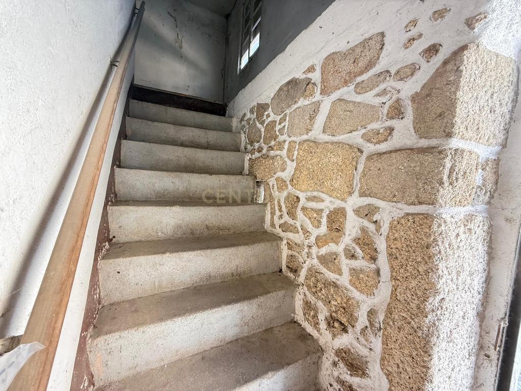 Moradia T1, Tinalhas, Castelo Branco - Image 8