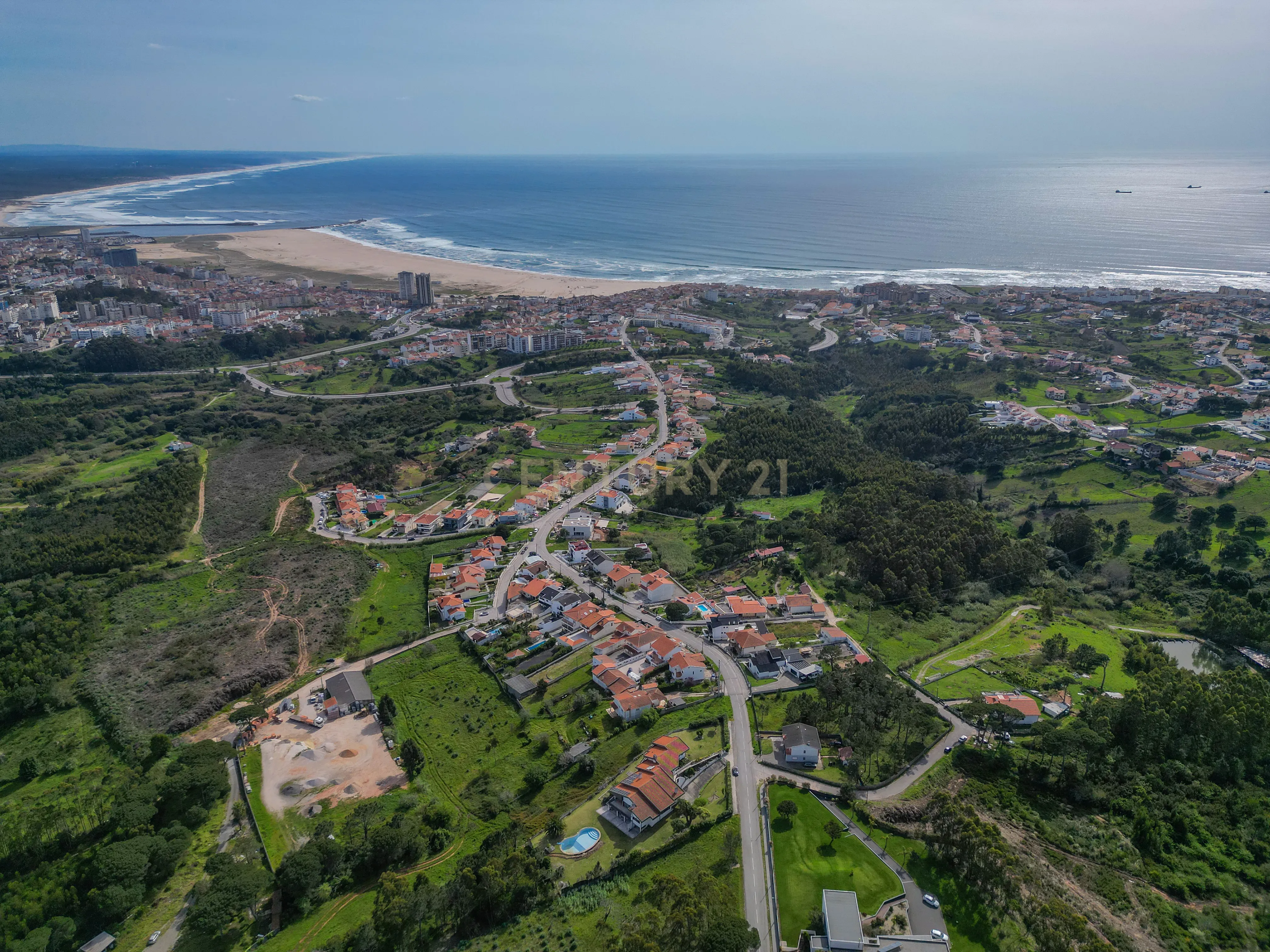 Luxuosa Moradia com Vista Mar na Figueira da Foz - Image 8