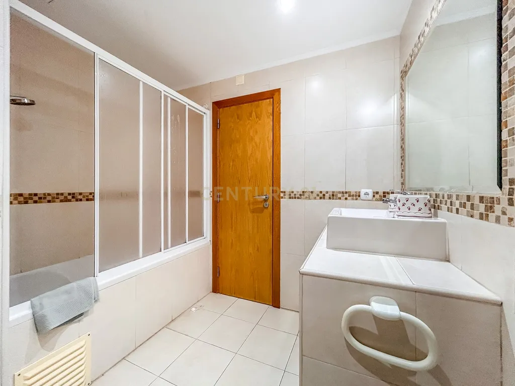 Apartamento T2 com Vista Mar, Albufeira, Algarve - Image 15