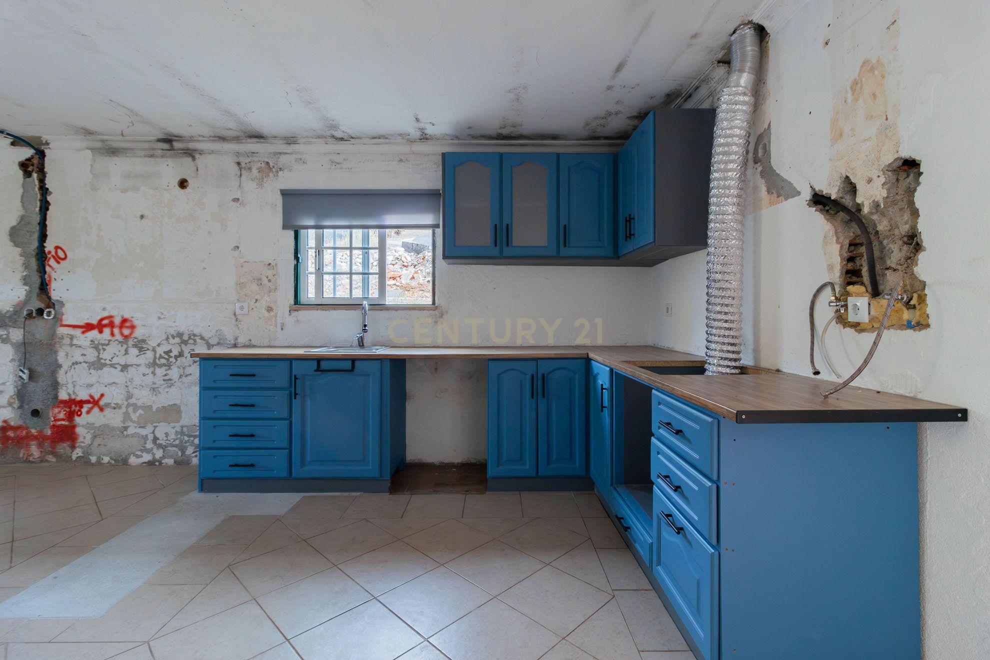 Moradia T2 à venda em Moitas Venda, Alcanena — foto 2