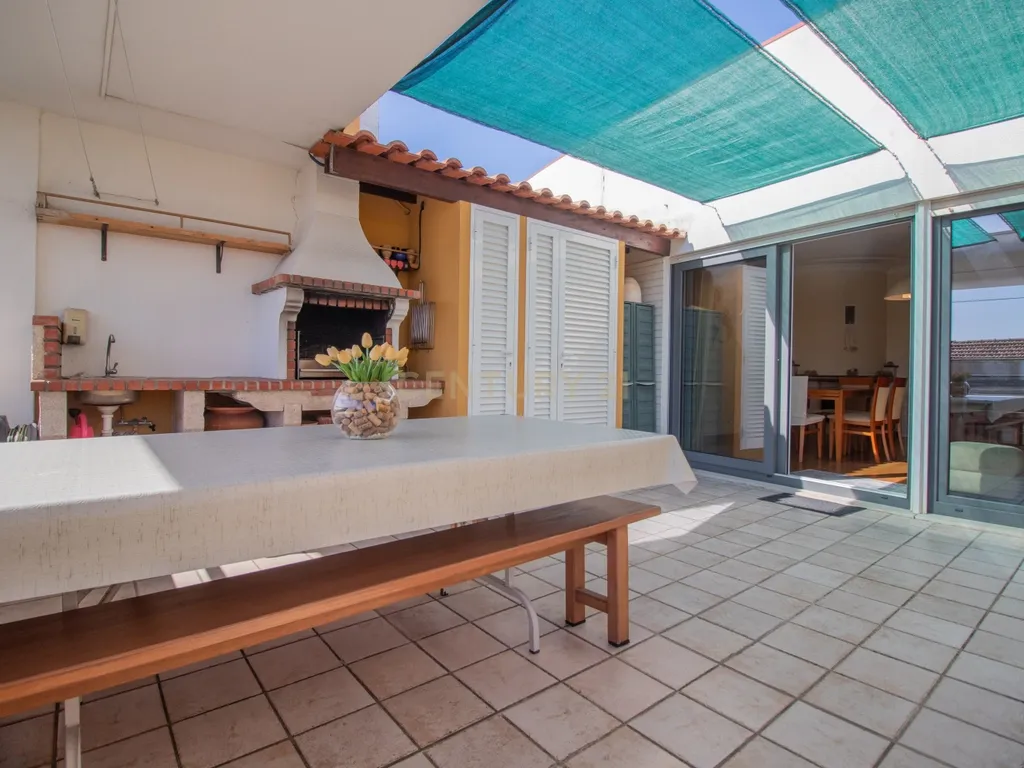 T3 com Terraço, Churrasqueira e Garagem Independente – Figueira da Foz - Image 17