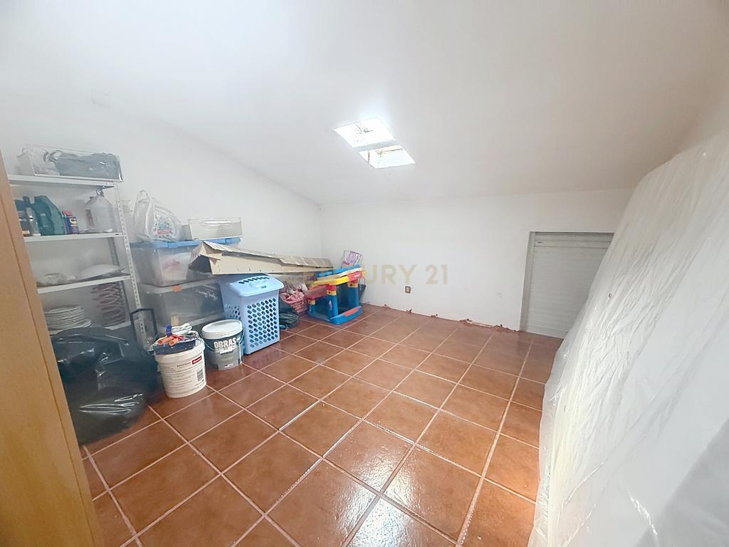 Apartamento T2 em em Paio Pires com excelentes áreas, perto de todas as comodidades. - Image 15