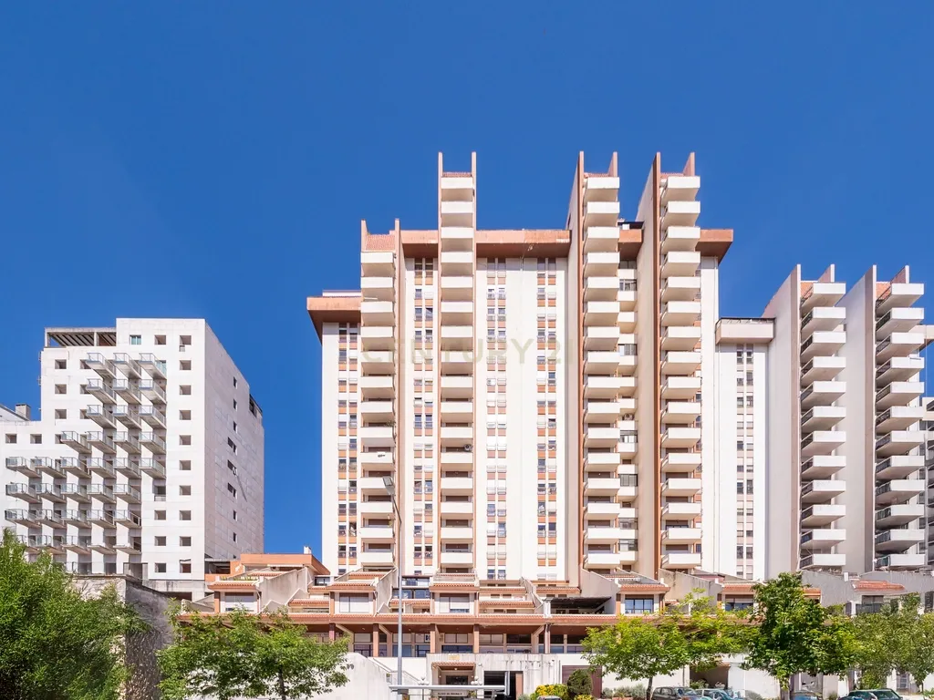 Apartamento T3 com garagem | Elísio de Moura - Solum - Image 1