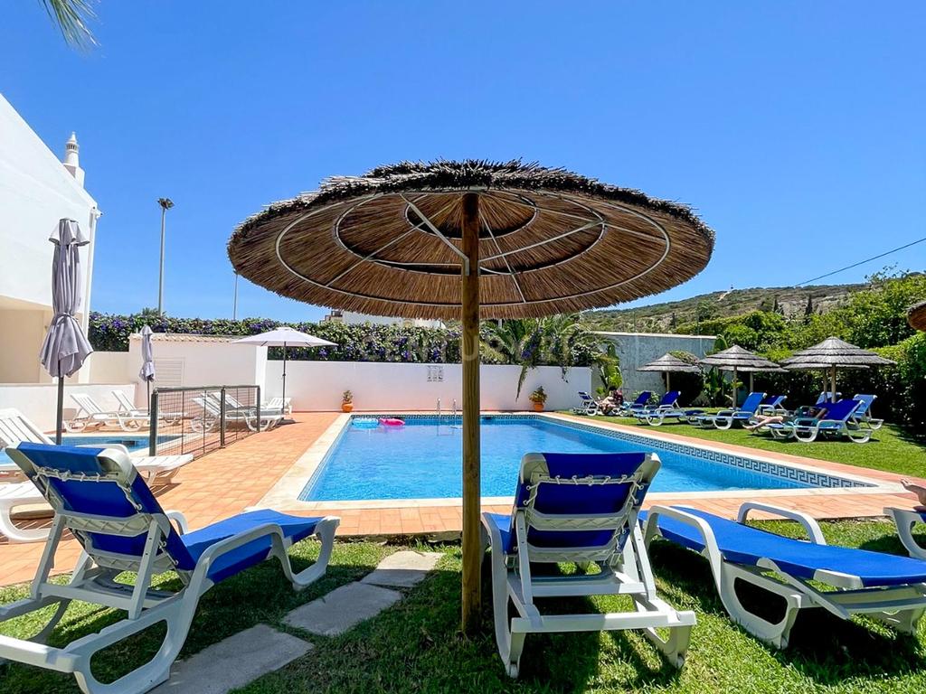 Apartamento T1 a 150m da Praia da Luz – Oportunidade Única! - Image 4