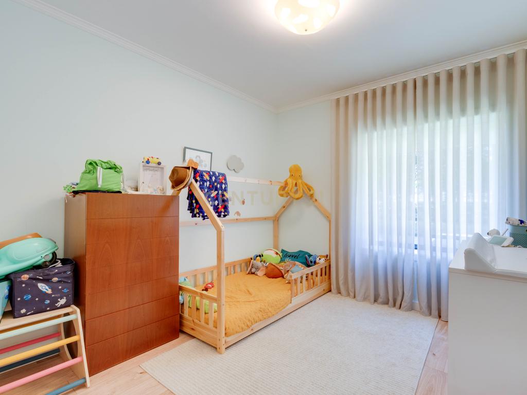 Apartamento T3 em Serzedo, V.N. Gaia - Image 15