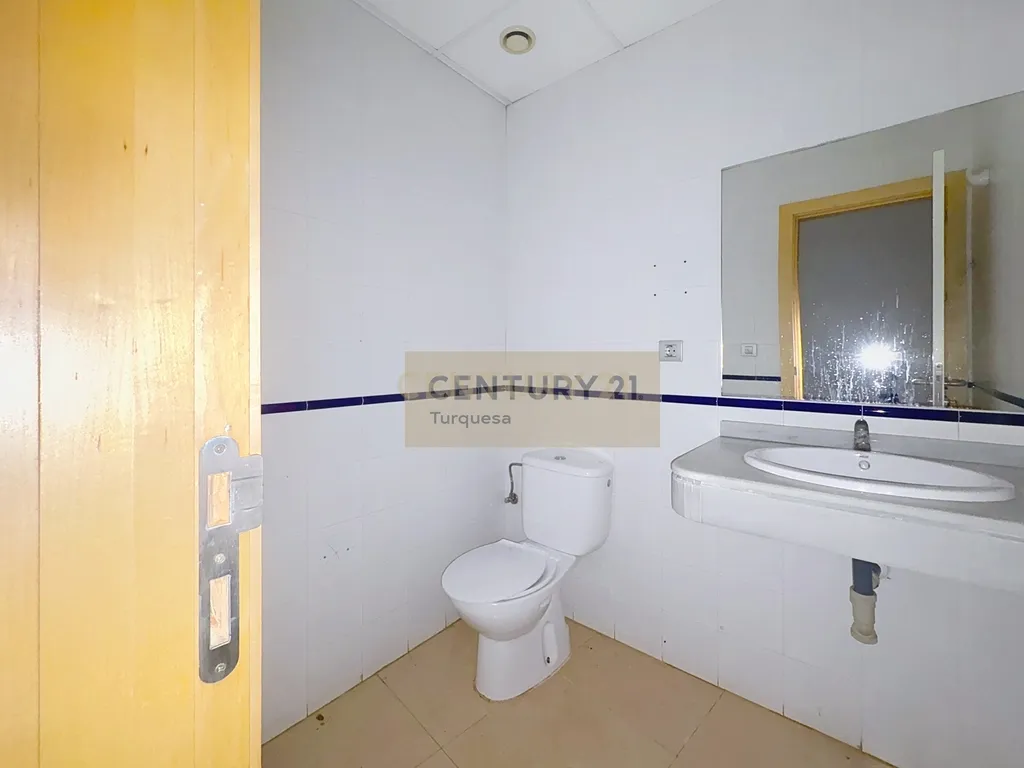 Amplo local comercial em Benalmádena, Málaga, com excelente localização - Image 22