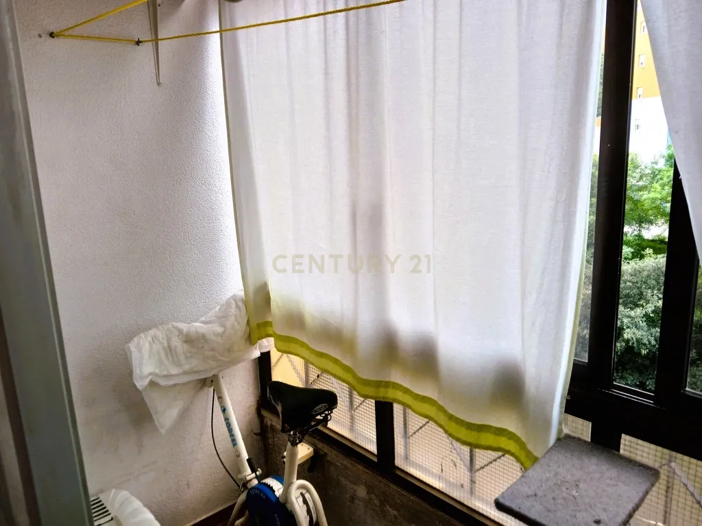 Apartamento T2 em Queluz - Image 12
